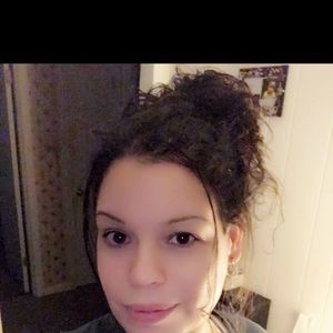 Meet your Posher, Marcella